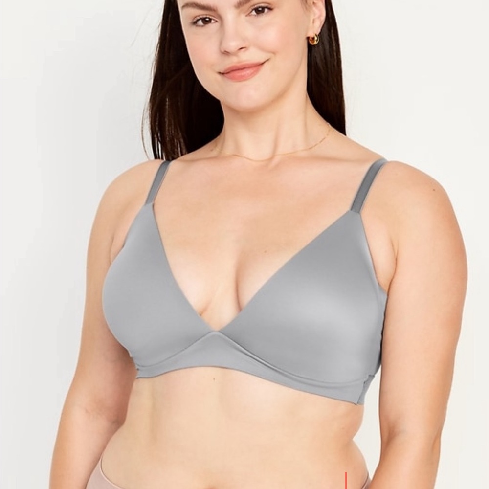 3 FOR $20: Full coverage wireless Innovation bra from Old Navy